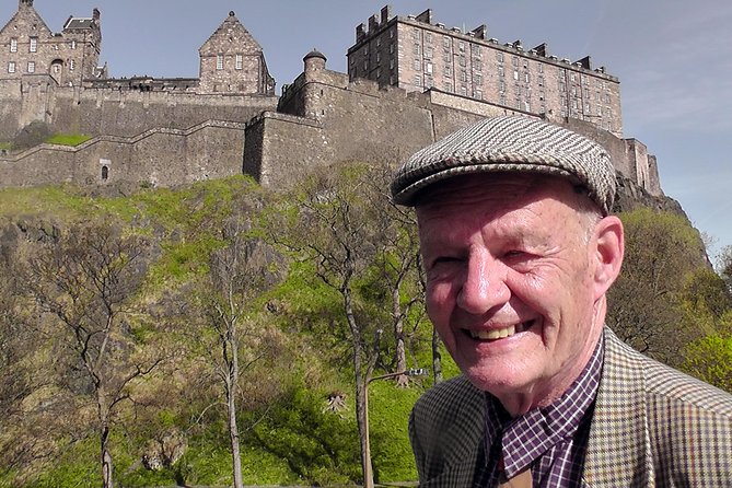 Royal Mile and Old Town Walking Tour - Starting with the Usher Hall and castle views