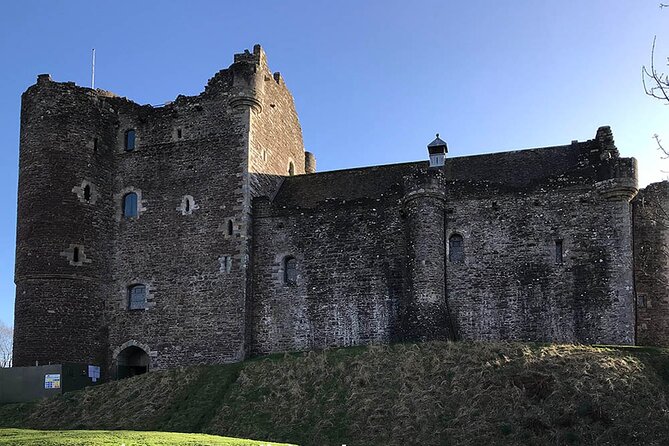 Scottish castles tour - private four castles tour from Edinburgh - Blackness Castle, the rugged film location