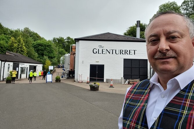 Scottish Castles & Whisky Tour - Drummond Castle Gardens and Outlander scenery