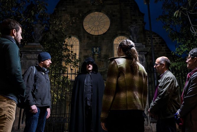 Small Group Edinburgh Underground Vaults & Graveyard Ghost Tour - Canongate Kirkyard and its famous names