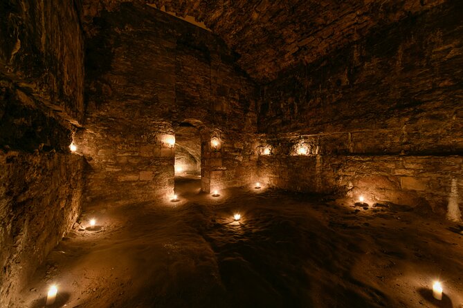 Small Group Ghost Tour incl. Underground Vaults & free drink in Megget's Cellar - Why this ghost tour works so well in Edinburgh