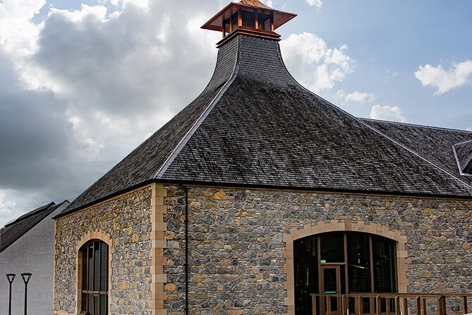 Speyside Full-Day Private Whisky Tour - Glenfiddich opens with a serious tasting