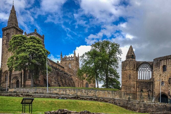 St Andrews, Fife Coast Walk & Historic Abbey Tour from Edinburgh - The guides make or break the day