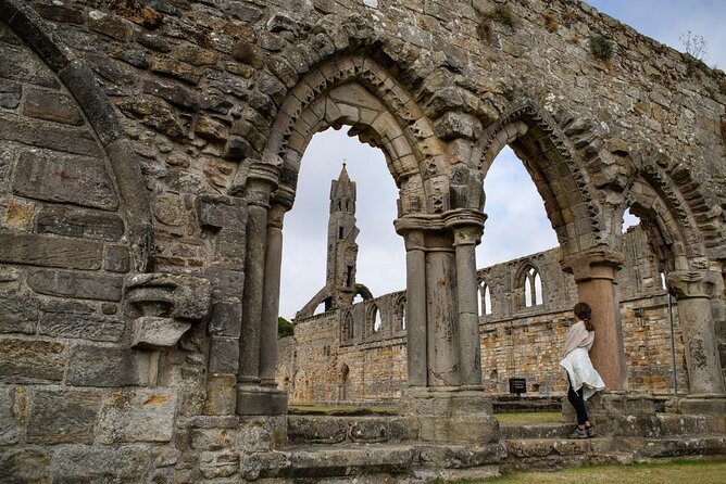 St. Andrews Scenic Stroll: A Private Walking Exploration - The guide can make or break the experience