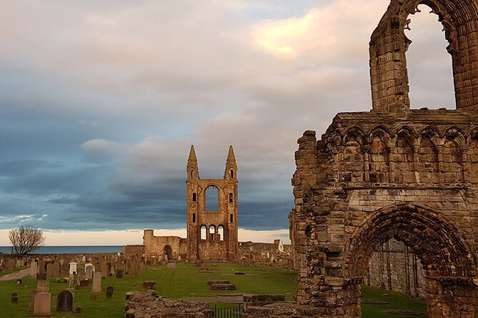 St Andrews Walking Tours - Starting quietly at St Mary’s College