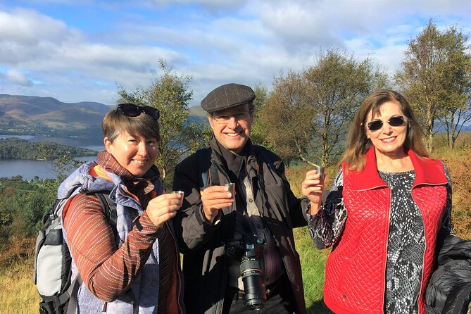 Stirling Castle, Loch Lomond Walk & Whisky Distillery Tour from Glasgow - Loch Lomond and the Highland boundary fault