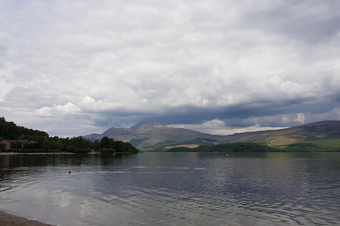 Stirling Castle, Trossachs and Loch Lomond Shore Excursion - Guides, group size, and the pickup question
