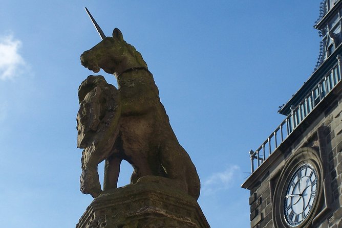 Stirling Old Town Private Walking Tour - A guide-led walk with a theatrical streak