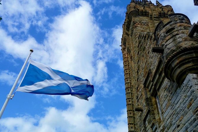 Stirling to Glasgow Luxury Car Transfer - How the $247.97 price measures up