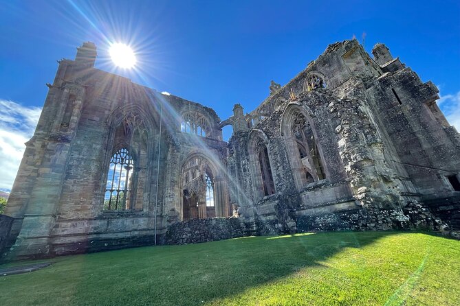 Stone & Story: Rosslyn Chapel & Melrose Abbey Private Day Trip - Melrose Abbey, Robert the Bruce, and a good lunch stop