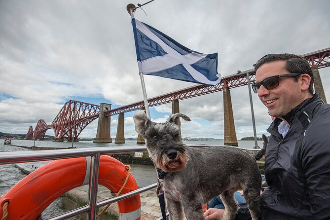 Stunning 90-Minute Firth of Forth Sightseeing Cruise Adventure - Inchcolm Island and the extra landing option