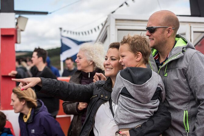 Stunning 90-Minute Firth of Forth Sightseeing Cruise Adventure - Food, drinks, and comfort on board