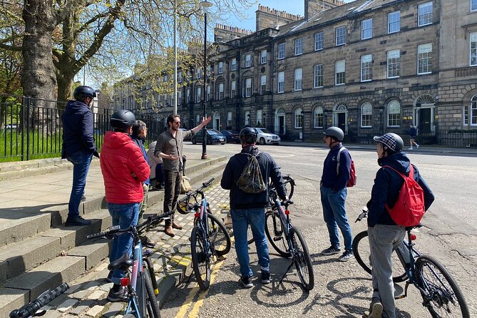 Stunning Edinburgh E-bike Tour max 10 people small group - Arthur’s Seat and the best views of the ride