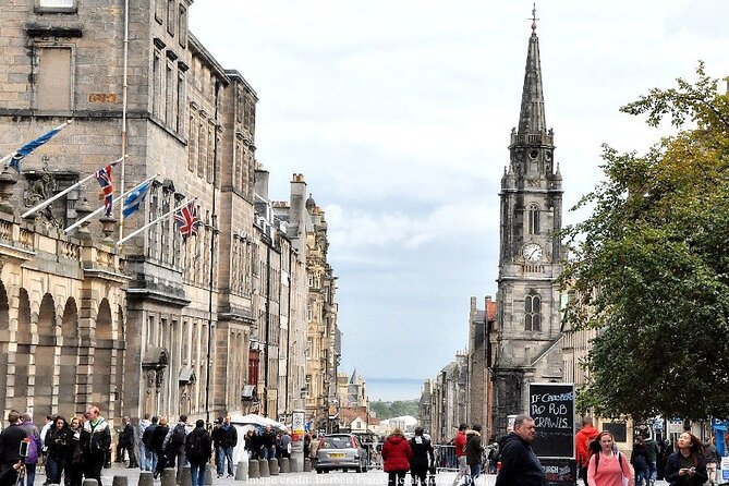 Taste the Best Scottish Ales: Rose Street Private Pub Tour - Walking Rose Street for one hour