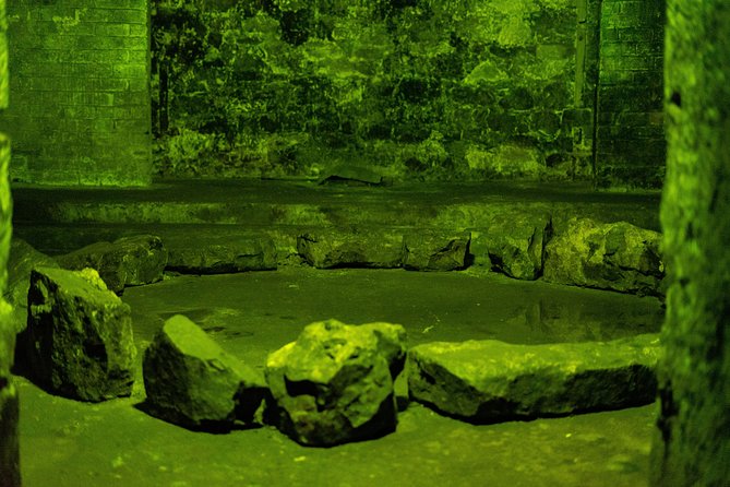 Terror Walking Tour in Edinburgh - Entering the South Bridge underground vaults