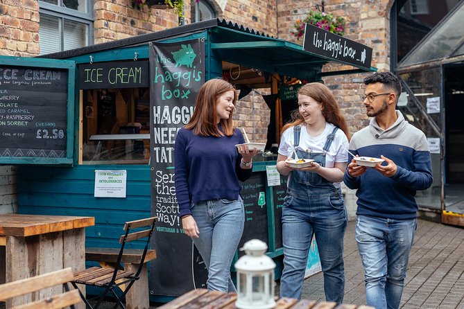 The 10 Tastings of Edinburgh With Locals: Private Food Tour - John Knox House and the history between meals