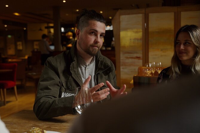 The Best Food Tour in Edinburgh - Meeting the tour on Princes Street