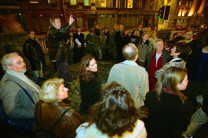 The Edinburgh Literary Pub Tour - Who should book this evening?