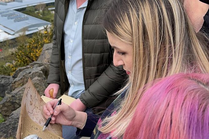 The Pirate's Riddle: An Outdoor Treasure Hunt - A pirate mystery on Calton Hill