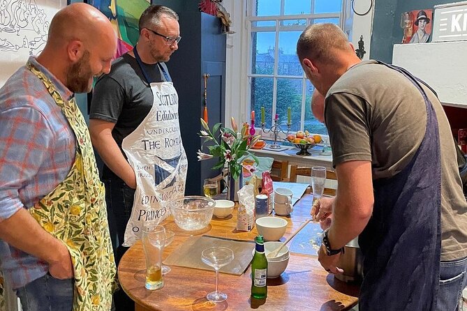Traditional Scottish Cooking Class & Dinner with Edinburgh Local - Haggis, mash, and turnips in the sitting room