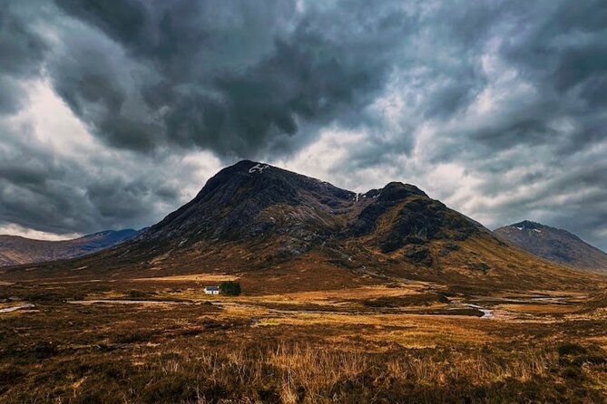 Ultimate Day tour Edinburgh: Glencoe, Highland Cows, Loch Lomond - How the private vehicle affects the experience