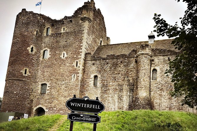Warriors & Wilderness: Braveheart & Stirlingshire Day Trip - Stirling Castle: the day’s major historical stop