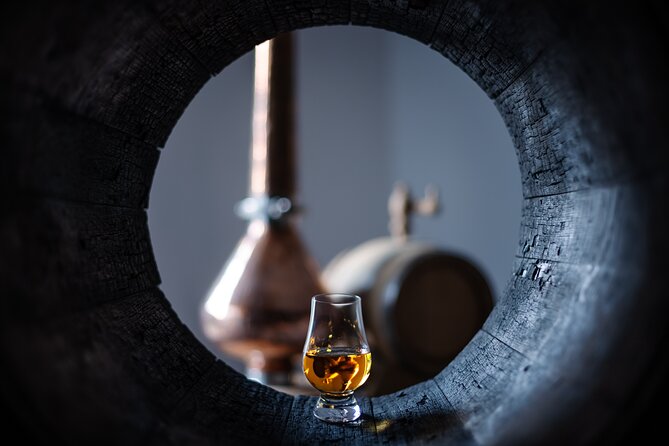 Whisky Adventure - Private Day Tour from Edinburgh - First views of Stirling Castle