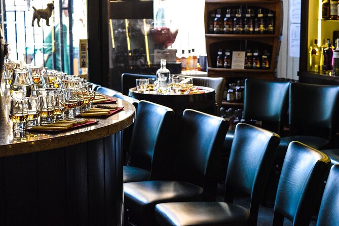 Whisky Tasting at Edinburgh's Award Winning Whiski Rooms - Key points at a glance