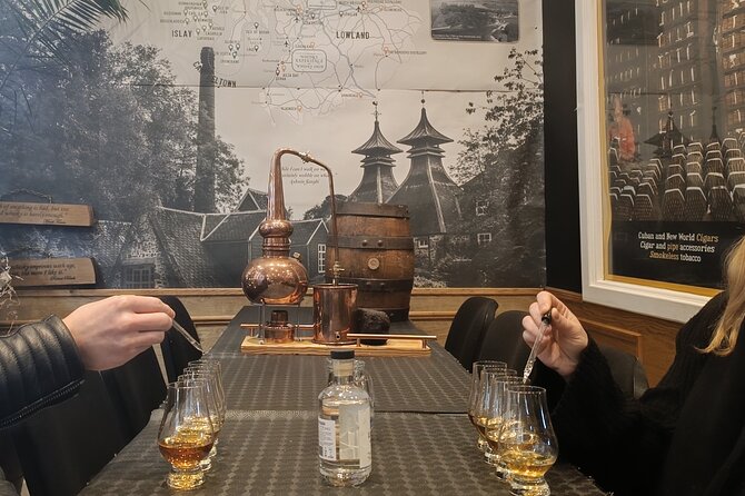 Whisky tasting experience - A whisky lesson in central Edinburgh