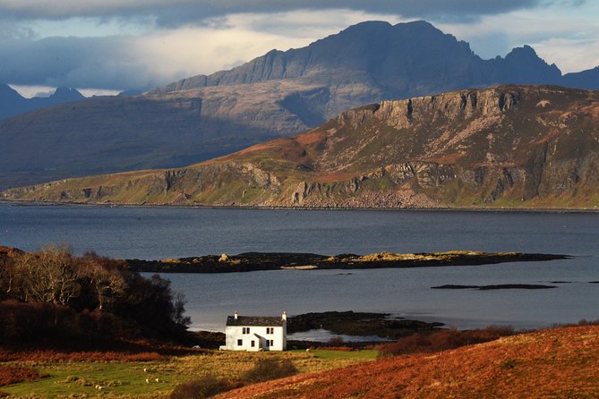 Wildlife Watching Safari by Vehicle & Walks / Photography workshops with a Guide - Dunscaith Castle adds Skye’s human story